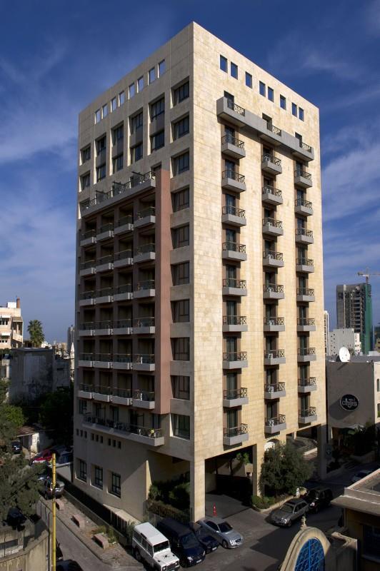 Parktower Suites Beirut Exterior photo